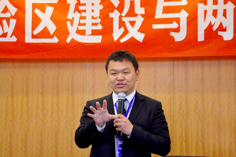 ������(gu��)�H�P(gu��n)ϵ�W(xu��)Ժ��������ϵ�������ڏ�(qi��ng)���������_(t��i)�Y��I(y��)�c����С�^(q��)���Ƕ�c���|������ͶƱ�О��ҕ�ǡ����}�l(f��)���� 