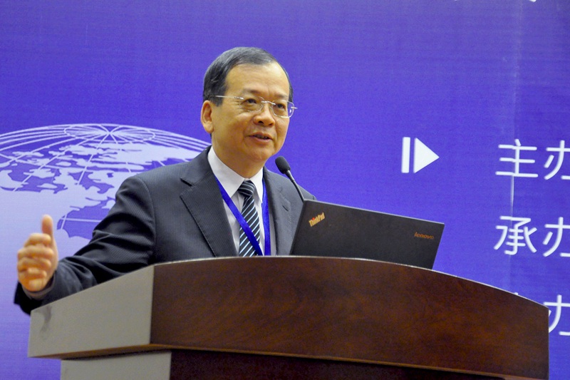 �_(t��i)�����δ�W(xu��)��(gu��)�P(gu��n)�����о��T���ɰ���ͬ�Ј�(ch��ng)�����(hu��)��(zh��)���L(zh��ng)ꐵN����������Q(m��o)�^(q��)�l(f��)չ���ɰ�����(d��ng)�c���������C(j��)���c����(zh��n)�����v��