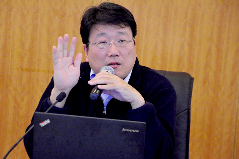 �_(t��i)�������Ƽ���W(xu��)��(gu��)�Q(m��o)ϵ���ڏ����h(yu��n)�����Ļ�������?sh��)���ֵ��ɢ�����ɰ��?j��ng)�Q(m��o)�P(gu��n)ϵ��(du��)�_(t��i)�����h����(d��ng)��Ӱ푡���ּ�l(f��)�ԡ�