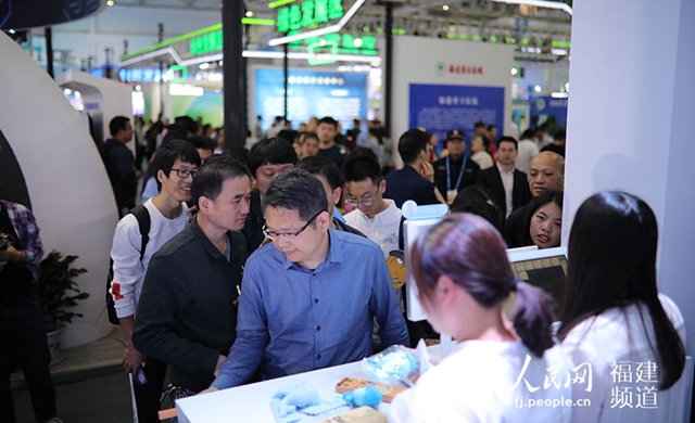 �¼��g(sh��)�®a(ch��n)Ʒ �ڶ��Ô�(sh��)���Ї����O(sh��)�ɹ�չ�˚ⱬ��