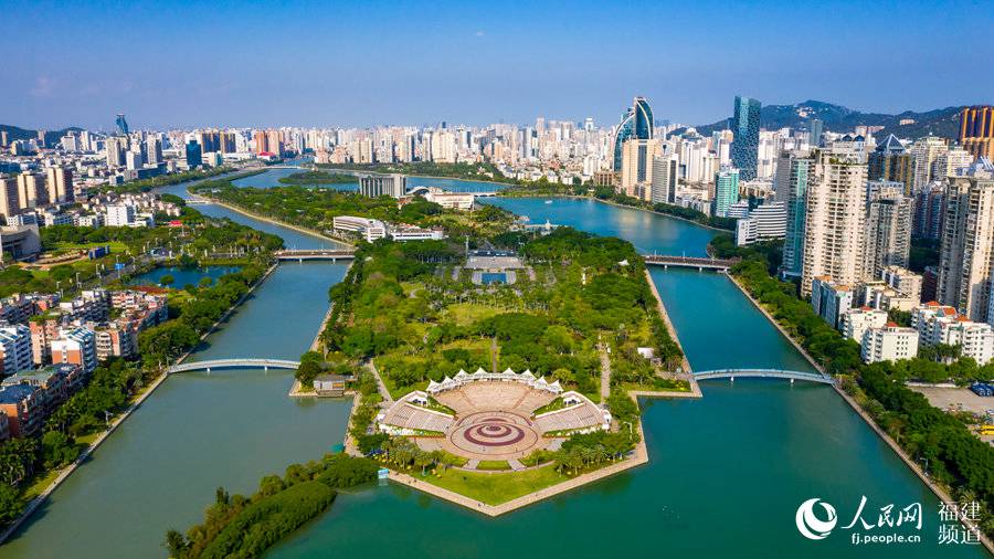 美麗的白鷺洲公園。蘇華琦攝