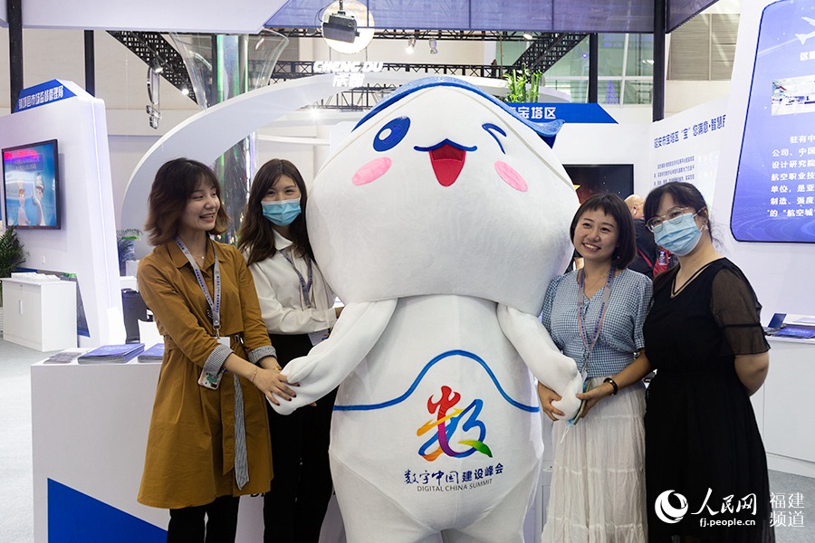 �^չ�����_�ĺ�Ӱ����������W(w��ng) ���G�z