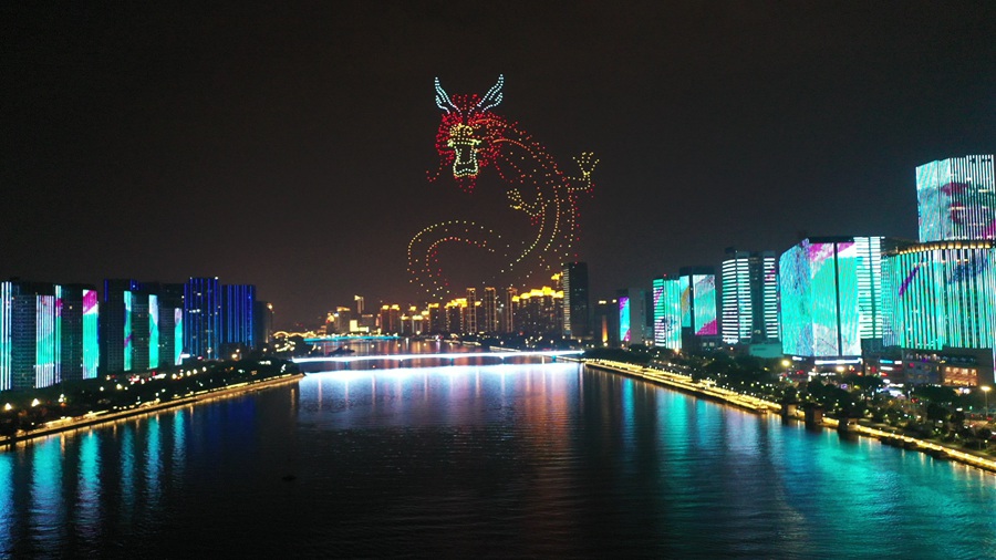 1500�ܟo�˙C(j��)���Y(ji��)�����Ͽ�����һ��(ch��ng)���������������Ͷ���F(tu��n)���D