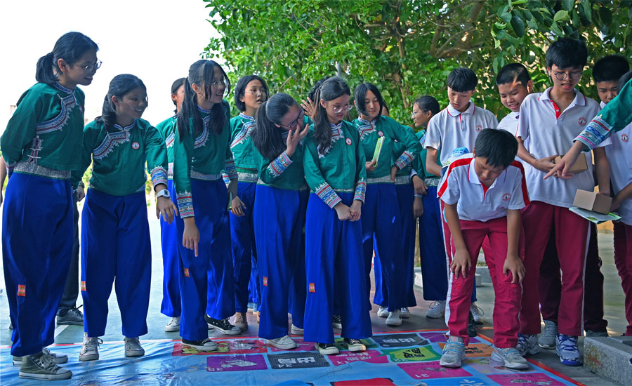 ��������Ů�桱У���ČW(xu��)���n�g���(d��ng)�����הz