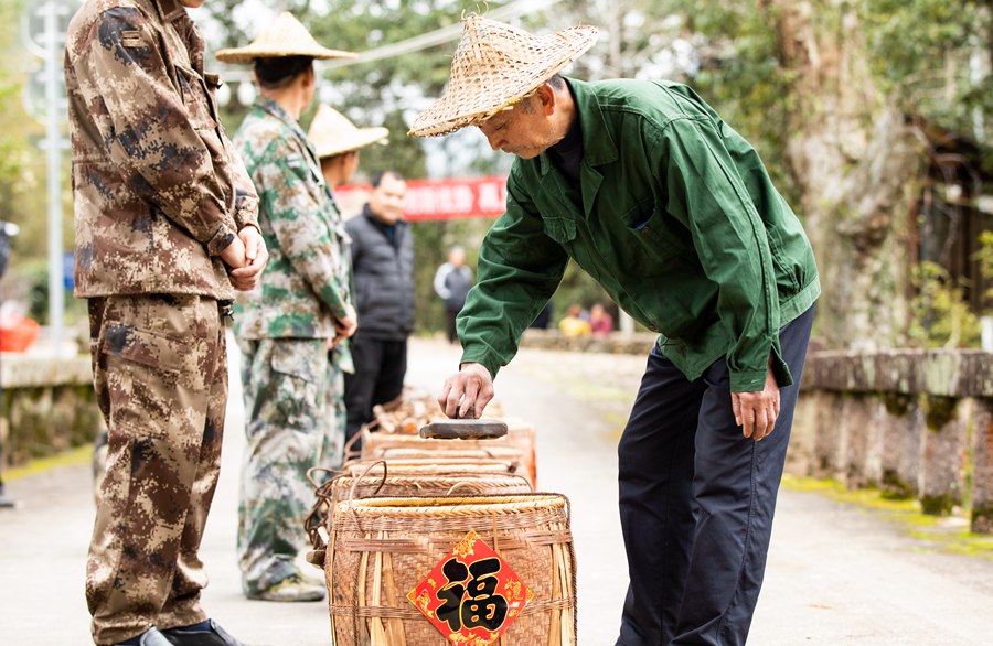 ��������������ˮβ���ϼ������I(l��ng)�^�˞����ӡ�¡���ӡ�������^���z