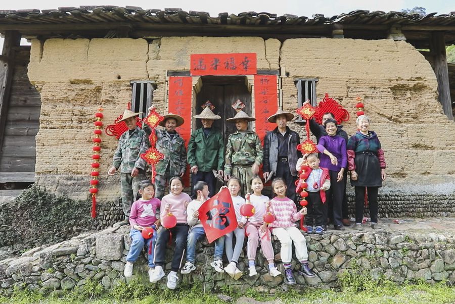 �N�ô�(li��n)�������c��ͯ�ڹȂ}ǰ��Ӱ�����^���z