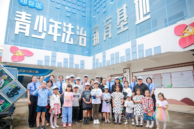 5��28�գ������B�T���谲�^(q��)�z��Ժ���谲�^(q��)ί�_(t��i)�۰Ĺ����k����(li��n)���_(k��i)չ���ɰ��Ļ� ͯ�Ă��С��z���_(k��i)���ջ��(d��ng)����Ո(q��ng)?ji��n)ڏB�_(t��i)��δ��������Ů�����L(zh��ng)���谲δ������У�������L(zh��ng)���^(q��)�˴�����ȅ������B�T���谲�^(q��)�z��Ժ���D