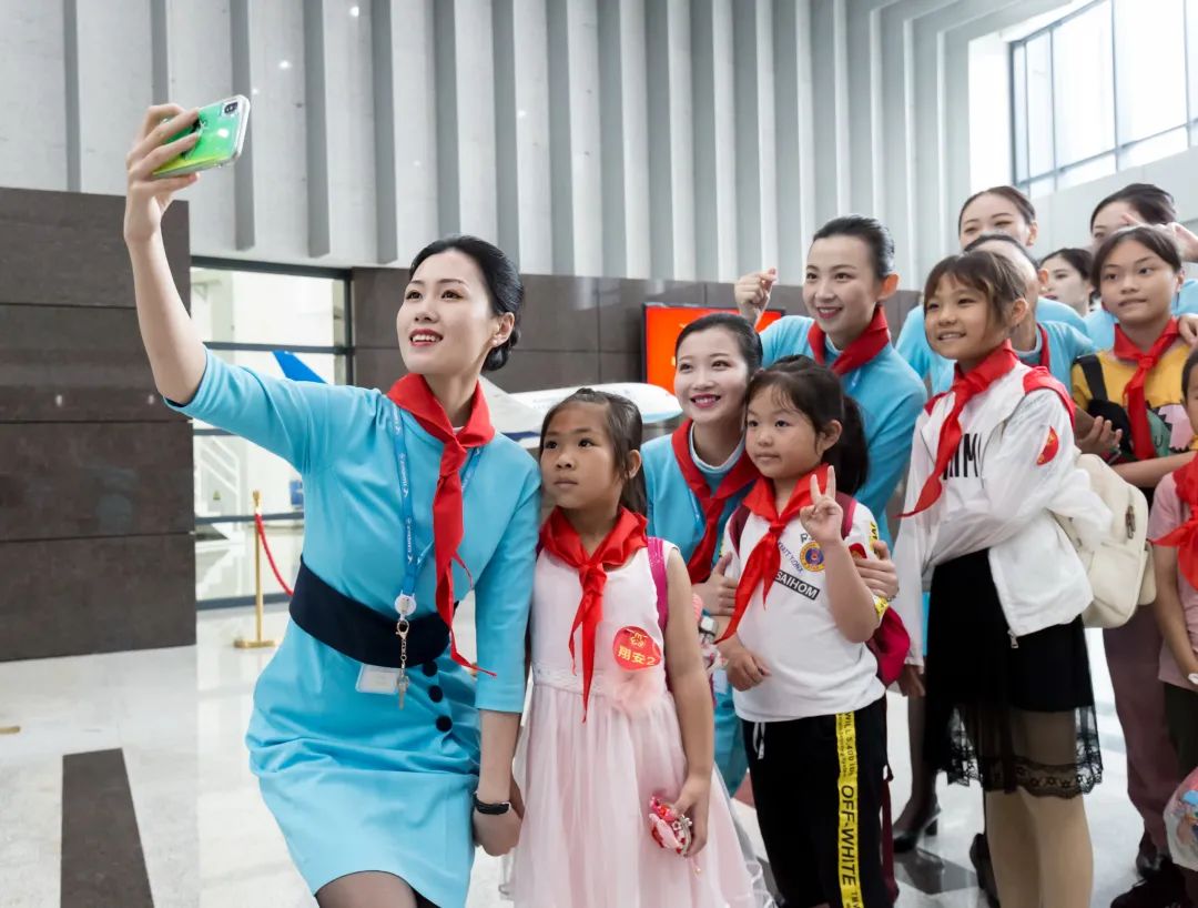 “春蕾”助學(xué)4166人次，助學(xué)金452.91萬元