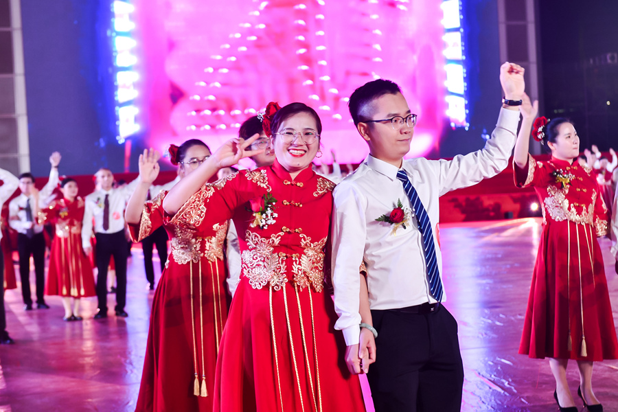 第十六屆新廈門人集體婚典現(xiàn)場。廈門市總工會供圖