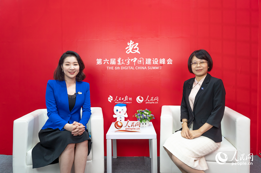 盧梅珍接受人民網(wǎng)專訪。人民網(wǎng) 蘭志飛攝