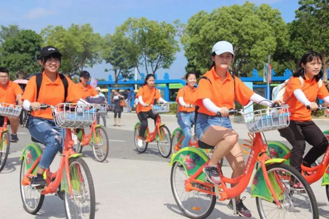 廈門：兩岸女大學(xué)生交流聯(lián)誼活動(dòng)。