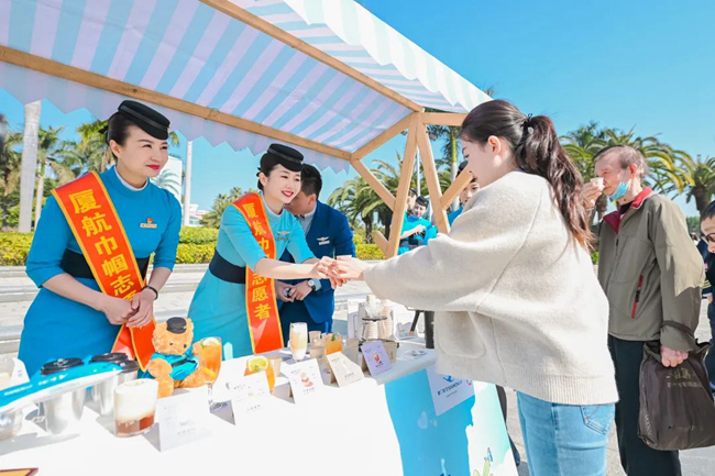  廈門：兩岸融合巾幗志愿服務(wù)。