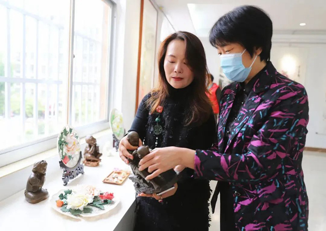 平潭：閩臺(tái)婦女兒童藝術(shù)嘉年華活動(dòng)。