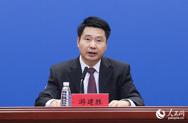 福建省科技廳黨組副書記、副廳長 游建勝