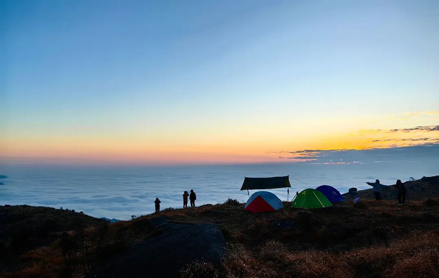 廈門胡里山炮臺拍攝的日出。黃曉嵐攝
