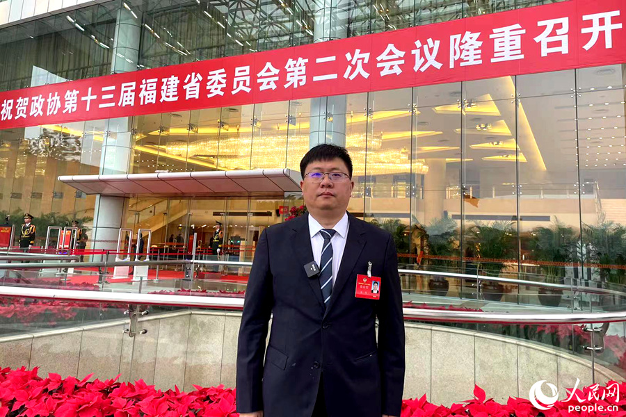 福建省政協(xié)委員陳偉。人民網(wǎng)記者 林盈攝