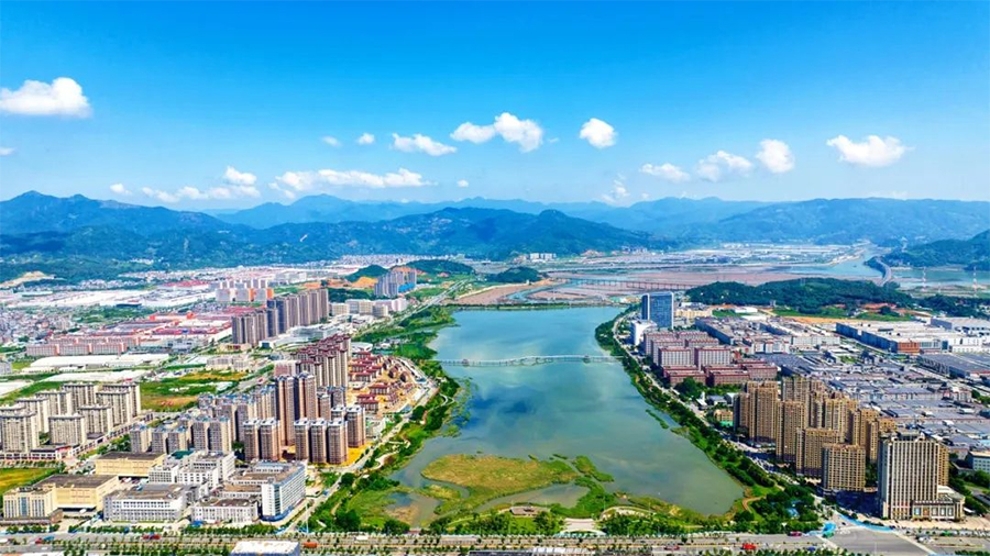 寧德鋰電新能源小鎮(zhèn)。黃玲玲攝