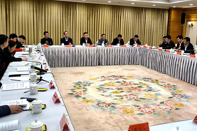 分組協(xié)商現(xiàn)場。鄒家民攝