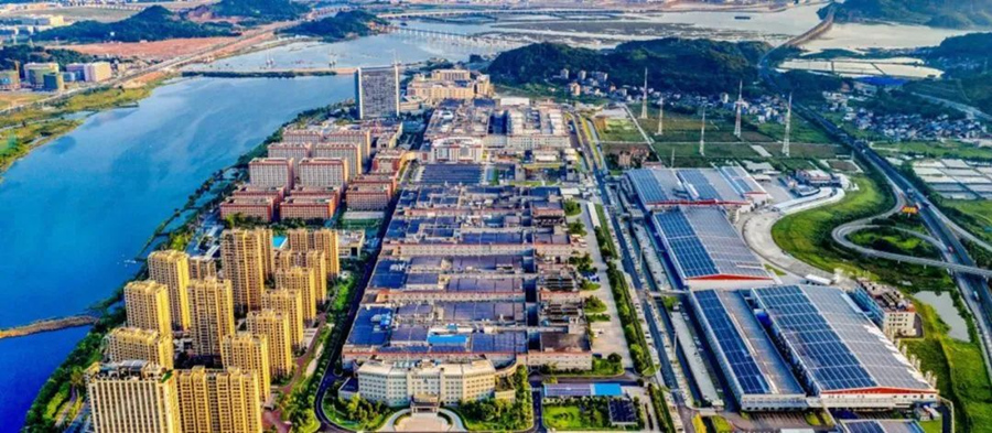 寧德鋰電新能源景區(qū)。李民雄攝