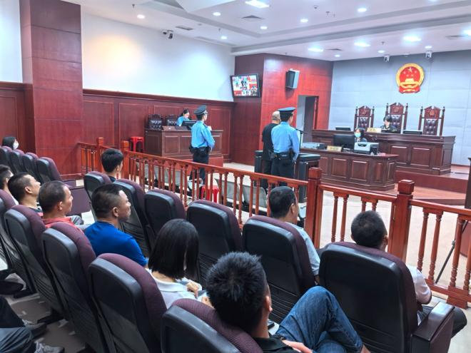 庭審現(xiàn)場。翔安法院供圖