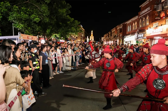 街頭快閃。主辦方供圖