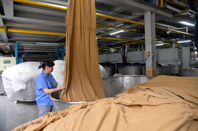 染整車間。吳振湖攝