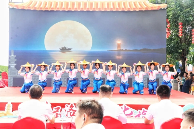 現(xiàn)場(chǎng)表演