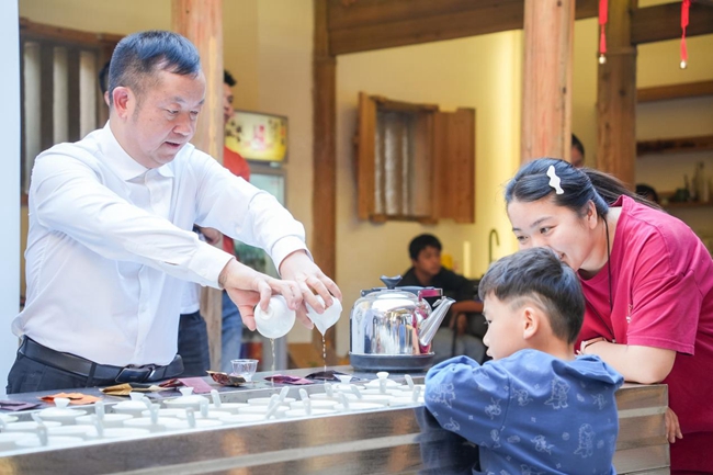 現(xiàn)場(chǎng)豐富多彩的展示和體驗(yàn)活動(dòng)。主辦方供圖