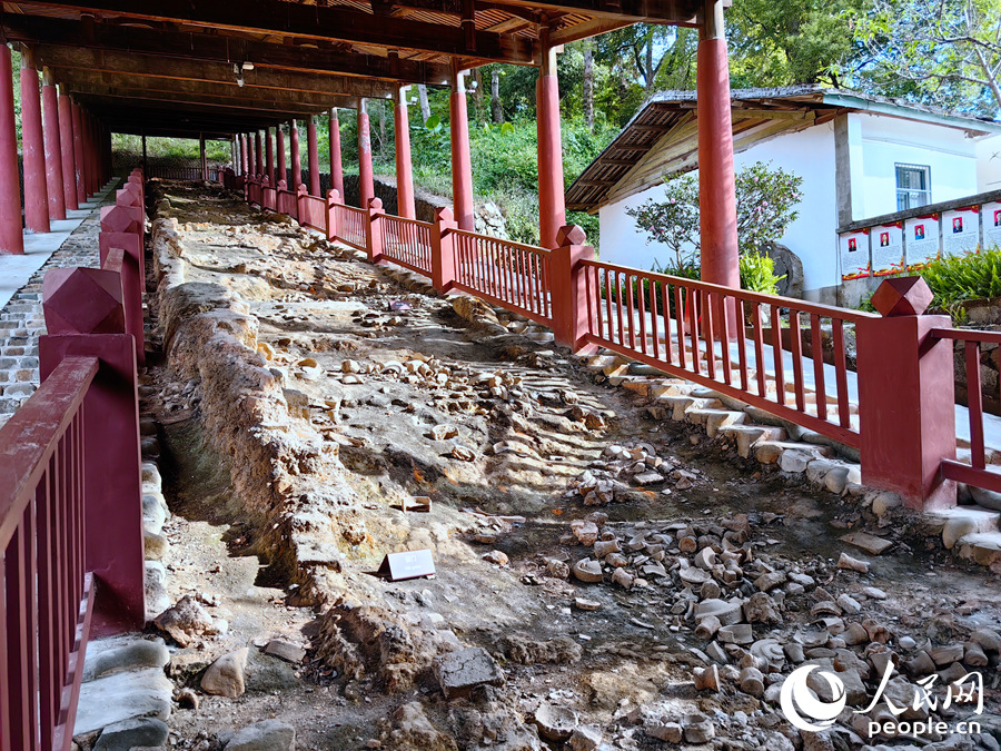 位于德化縣的屈斗宮古窯址是“泉州：宋元中國的世界海洋商貿(mào)中心”22個遺產(chǎn)點之一，反映了宋元時期窯爐技術(shù)的進(jìn)步與發(fā)展。人民網(wǎng) 蘇海森攝