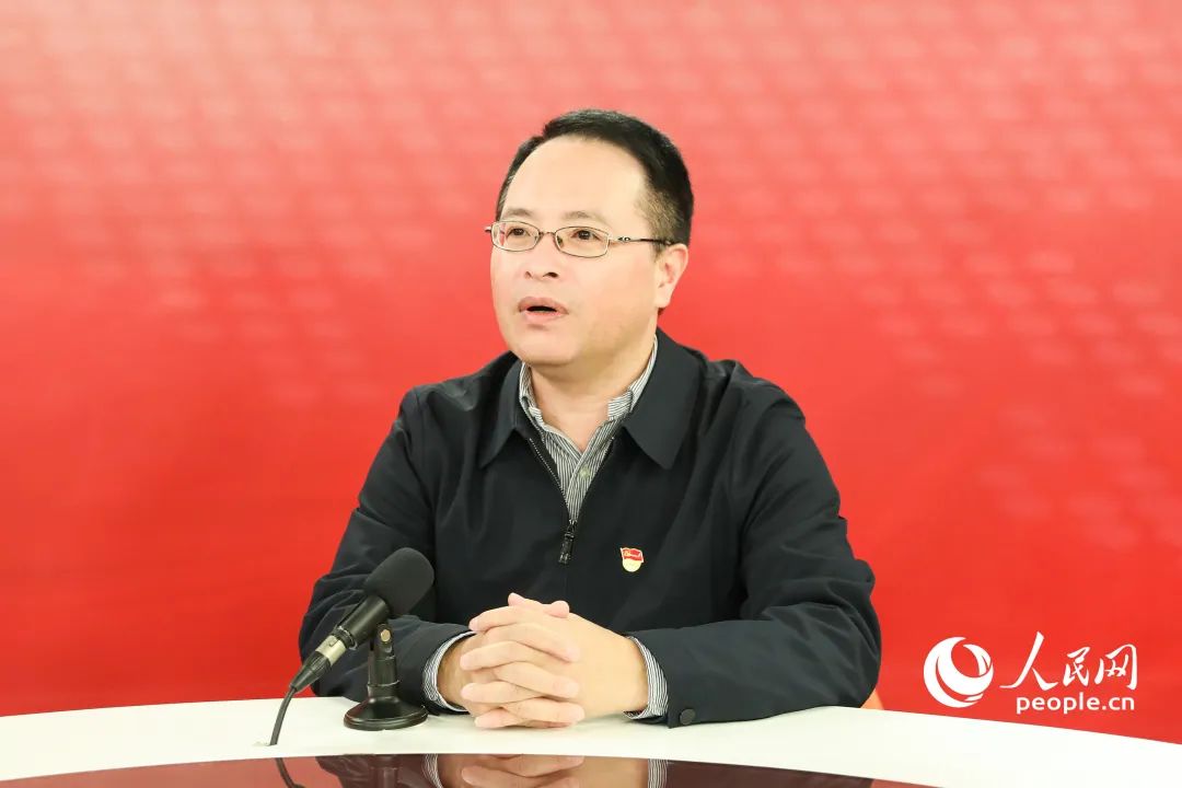 黃建新(資料圖)。人民網(wǎng) 陳永整攝