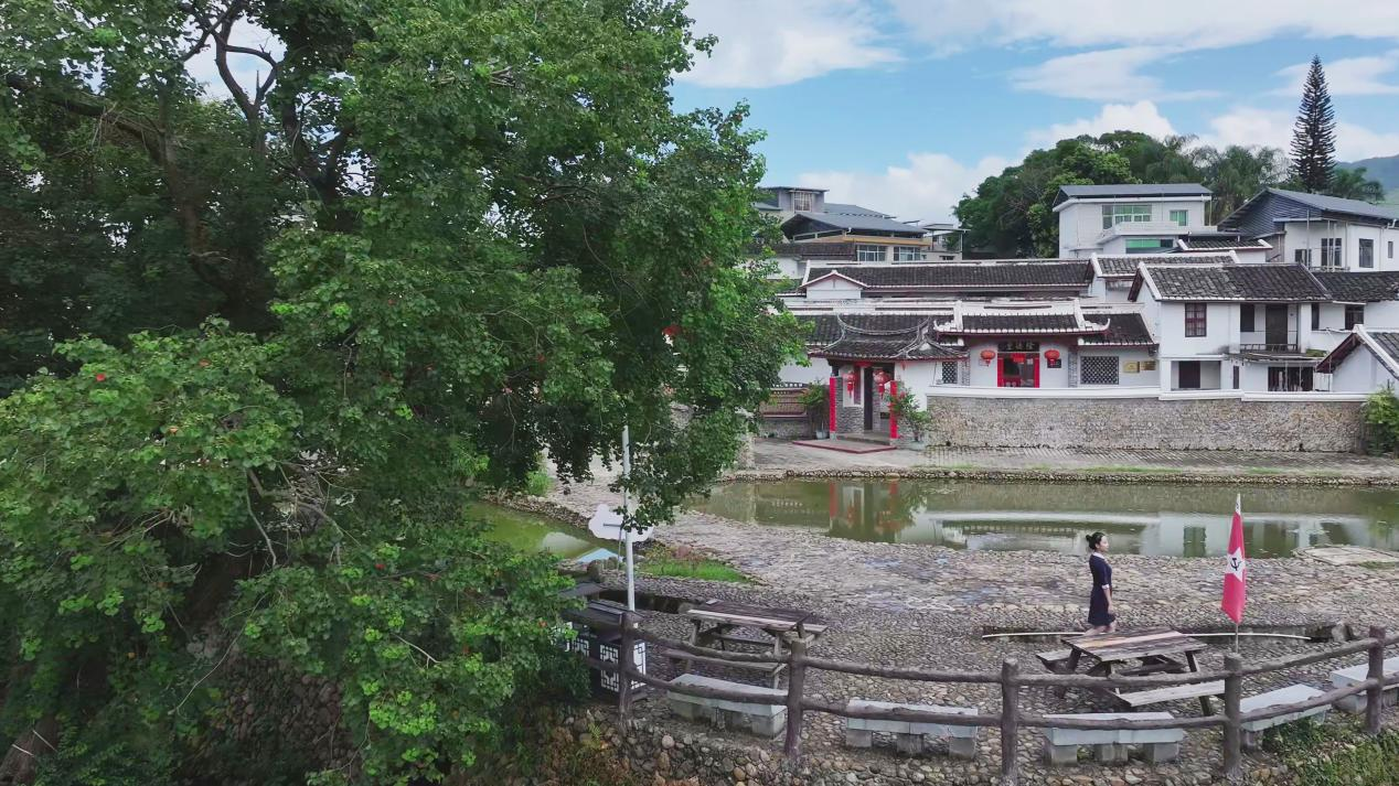 新羅區(qū)東肖鎮(zhèn)文化會客廳鄧厝村