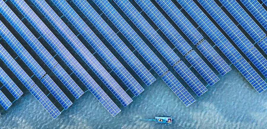 位于云霄縣的一處海上光伏項目。云霄縣融媒體中心供圖