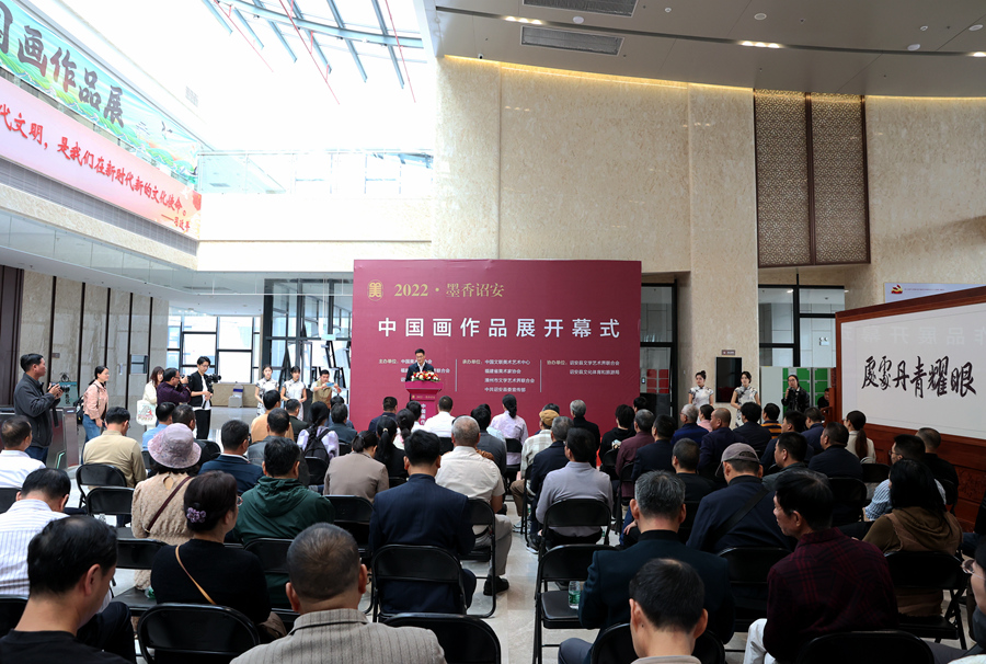 近年來，詔安縣通過舉辦各類書畫比賽、展覽活動(dòng)，營(yíng)造濃厚的書香墨韻氛圍，提升群眾文化素養(yǎng)。詔安縣委宣傳部供圖