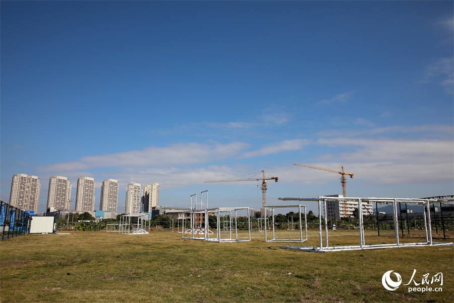 無人機(jī)室外訓(xùn)練場(chǎng)。人民網(wǎng)記者 劉卿攝