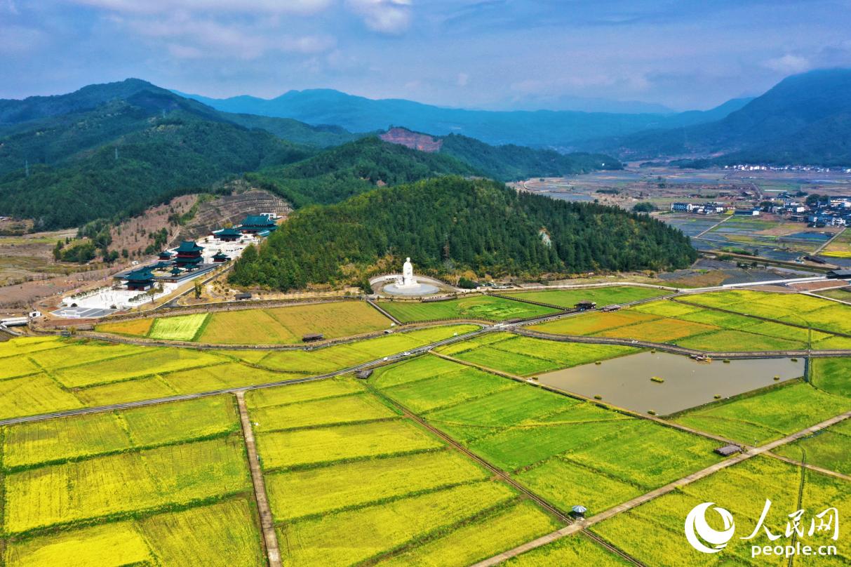 朱子雕像廣場(chǎng)。人民網(wǎng) 李唯一攝