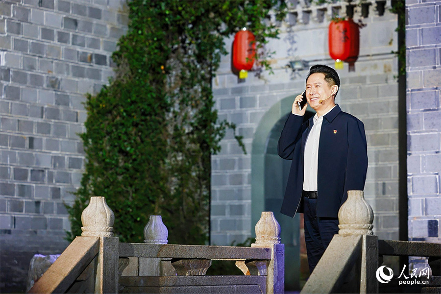 《大山的回響》節(jié)目劇照。人民網(wǎng) 李唯一攝