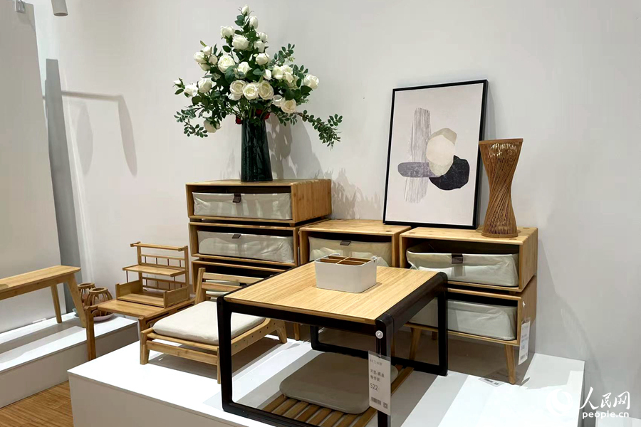 邵武擁有竹快消品、竹家居兩條完整產(chǎn)業(yè)鏈。人民網(wǎng)記者 林盈攝