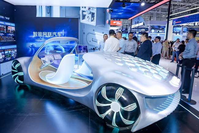 智能網(wǎng)聯(lián)車體驗(yàn)