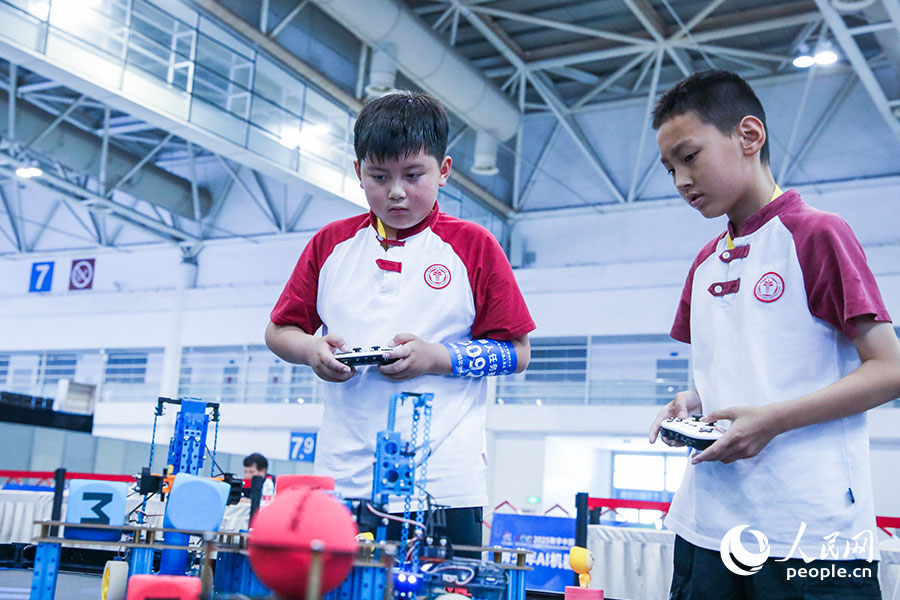 比賽現(xiàn)場(chǎng)。人民網(wǎng)記者 焦艷攝