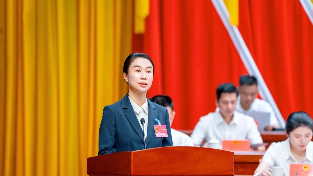 張?zhí)镡?></p>
<p style=