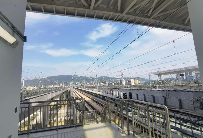 濱海快線正為年底前正式投入運(yùn)營做最后準(zhǔn)備