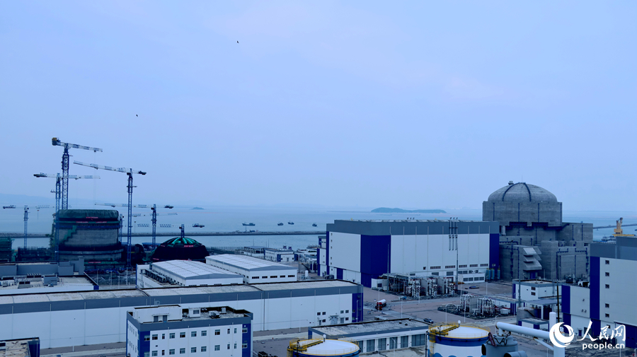 漳州核電項目建設(shè)現(xiàn)場施工井然有序。人民網(wǎng) 李昌乾攝