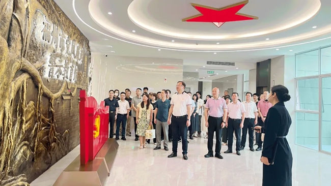 學習實踐活動現(xiàn)場