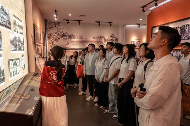 實(shí)踐隊(duì)走訪西安交通大學(xué)西遷博物館