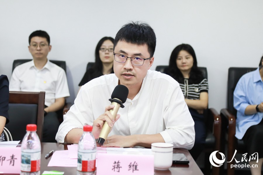 福州市人大代表、瑞科醫(yī)藥健康產(chǎn)業(yè)園負責人蔣維。