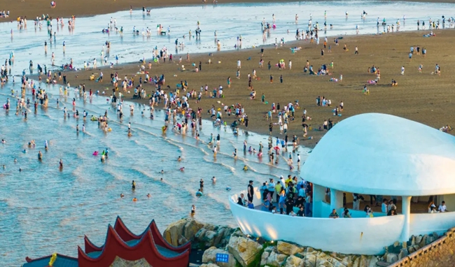 下沙海灘。林雙偉攝