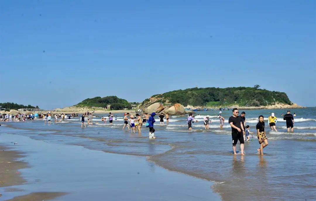 象鼻澳海灘。鄭帥攝
