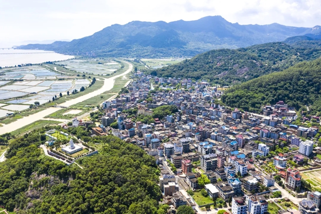 長樂區(qū)積極推動活化利用涉僑建筑。姜亮攝