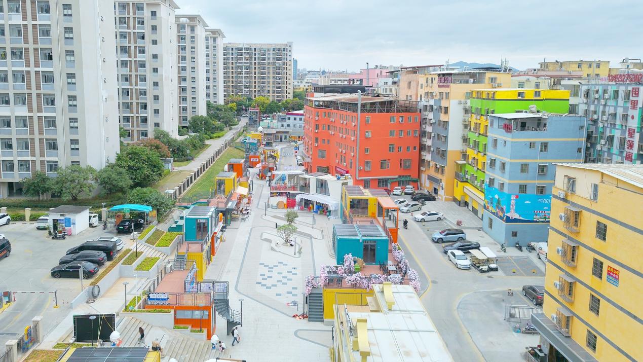 圍里社東圍創(chuàng)意市集。圍里社區(qū)供圖