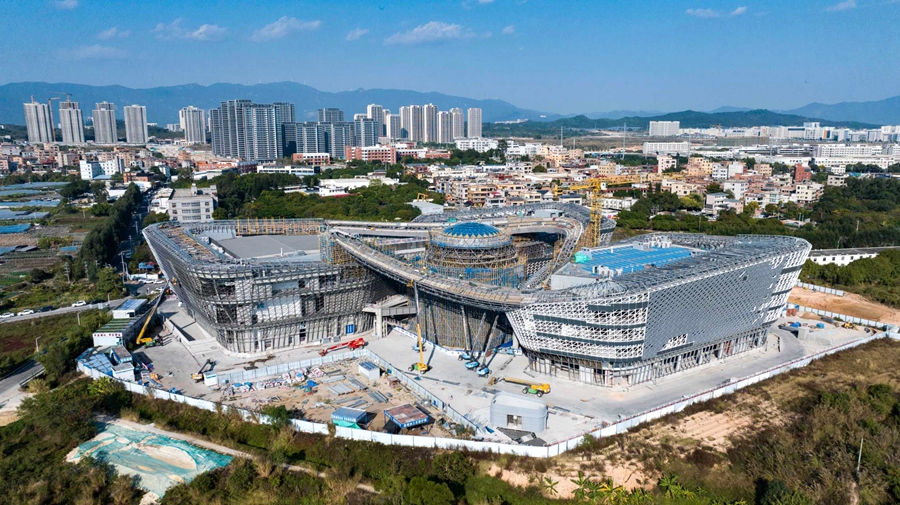 在建中的蘇頌天文館。夏海濱攝